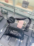 MIU MIU Crossbody Bag with Coin Purse | 繆繆 手袋 (黑色)