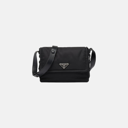 PRADA Small Padded Re-Nylon Shoulder Bag | 普拉達 手袋 (Black)